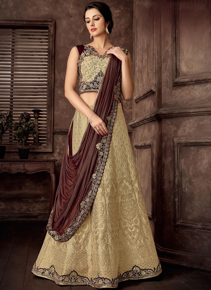 Lehenga Style Saree For A Quick & Easy Drape | Utsavpedia