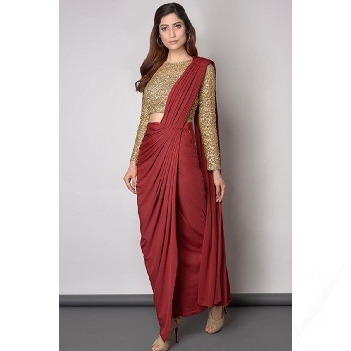 Modern Saree Draping Styles for Wedding Party Can Can Saree Drape